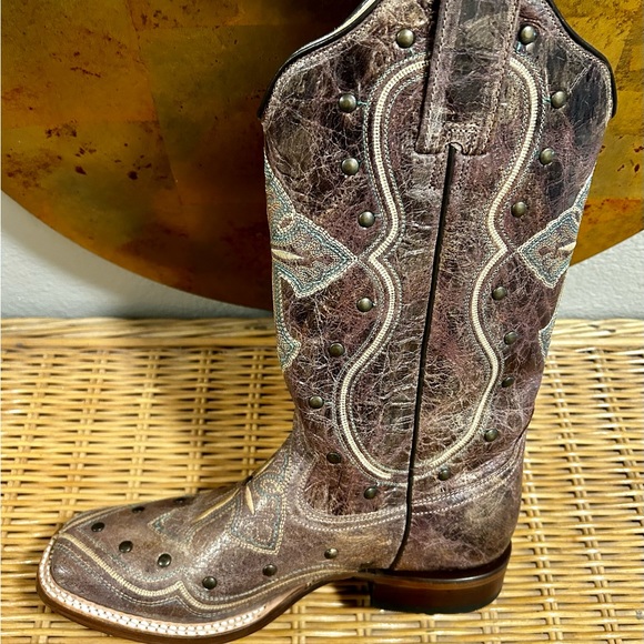 ❤️ NWT Roper Women's Pure Cross & Studs Western Boots - Square Toe❤️ - Picture 2 of 9